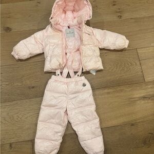 Moncler Enfant Light Pink Infant Snowsuit